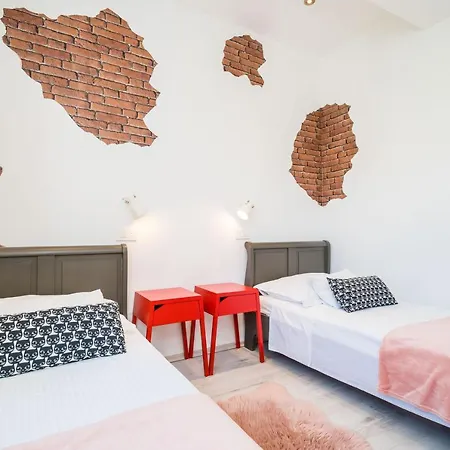 Hacienda Apartman *