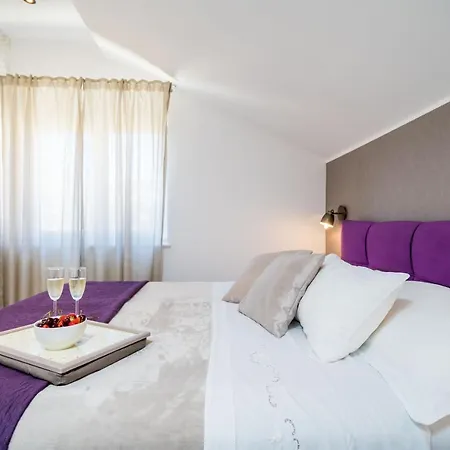 Hacienda Apartman *
