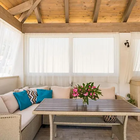 Apartment Hacienda *